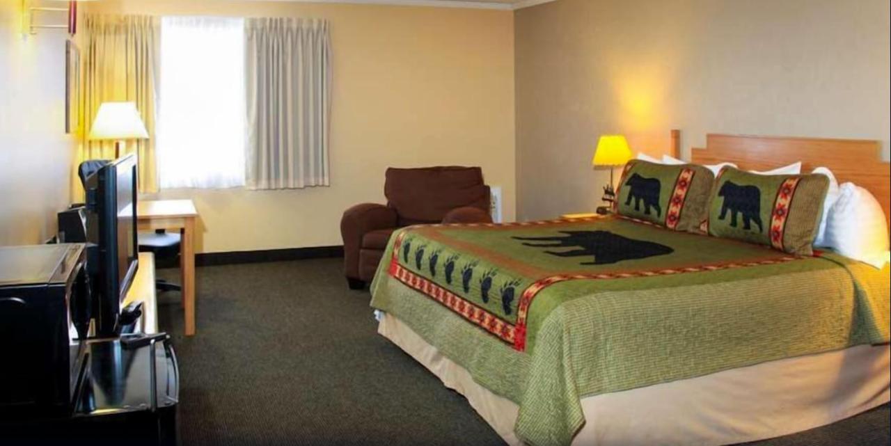 Yellowstonepark Inn&Suites Livingston Dış mekan fotoğraf